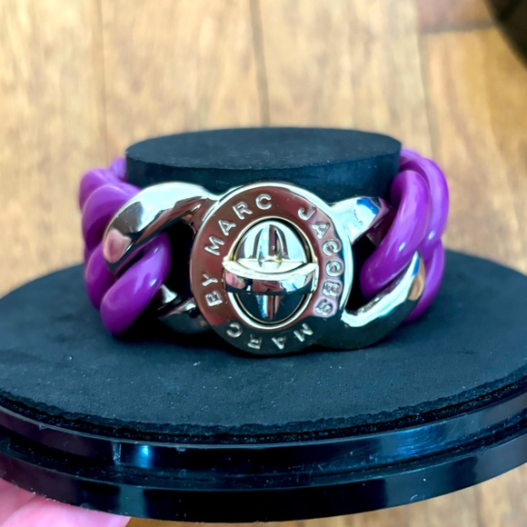 Marc by Marc Jacobs turn lock bracelet - Picture 1 of 5